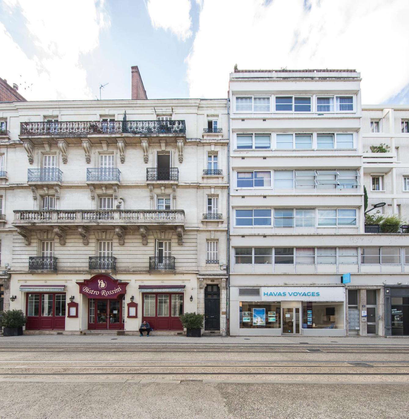 Appartement Avec Balcon A 250 M De La Gare, Hyper Centre 图尔 外观 照片
